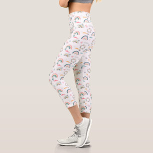 Leggings Capri Patrón de arco iris y corazón