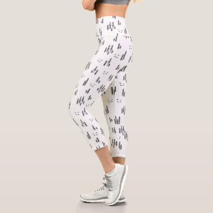 Leggings Capri Patrón de arte de línea de bosque