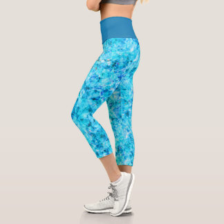 Leggings Capri Patrón de arte de polígono turquesa de color azul 