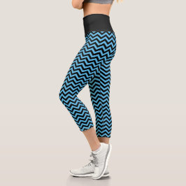 Leggings Capri Patrón De Chevron Azul Y Negro