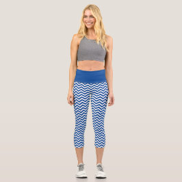 Leggings Capri Patrón De Chevron Blanco Y Azul