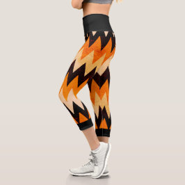 Leggings Capri Patrón de Chevron Zigzag de Halloween – Naranja y