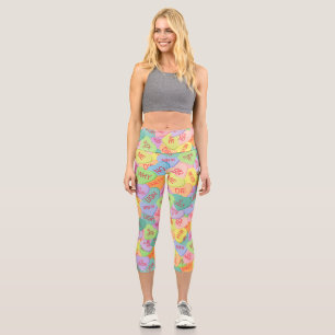 Leggings Capri Patrón de Corazones de Vela - SFW
