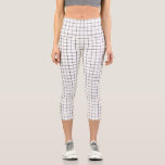 Leggings Capri Patrón de cuadrícula blanco y negro minimalista<br><div class="desc">Patrón minimalista de cuadrícula de cuadros en blanco y negro,  inspirado en cuaderno de matemáticas de la escuela.</div>