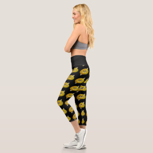 Leggings Capri Patrón de diseño de limón y crema en negro