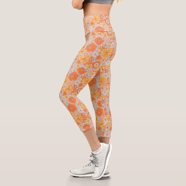 Leggings Capri Patrón de flor retro naranja (Izquierda)