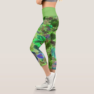 Leggings Capri Patrón de follaje natural verde