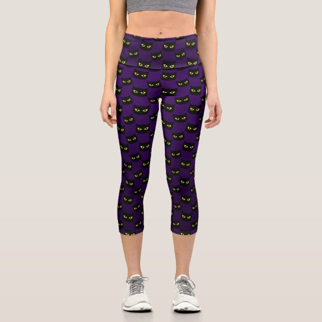 Leggings Capri Patrón de Halloween de gato negro y morado (Anverso)