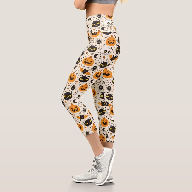 Leggings Capri Patrón de Halloween de Retro Cuto (Izquierda)