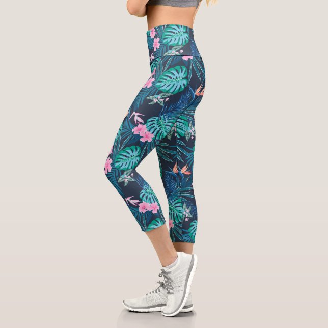 Leggings Capri Patrón de jardín de flores tropical azul (Izquierda)