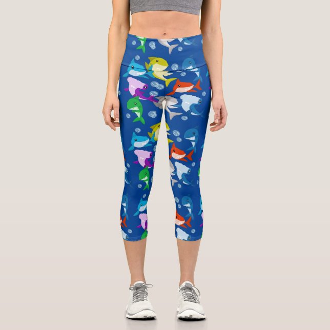 Leggings Capri Patrón de niños divertidos de los tiburones bebés (Anverso)