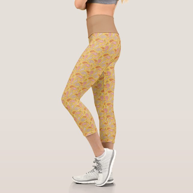 Leggings Capri Patrón de paisley amarillo-marrón alto capris capr (Izquierda)