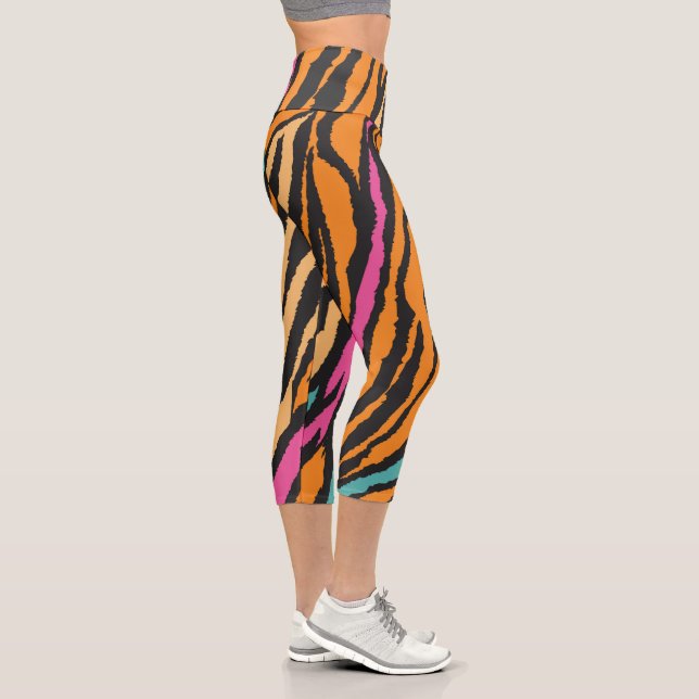 Leggings Capri Patrón de pieles de tigre exótico (Derecha)