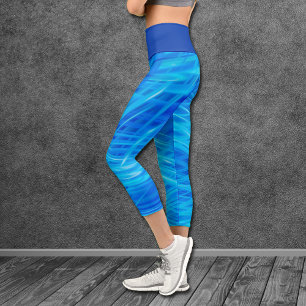 Leggings Capri Patrón de resumen de luz azul girada