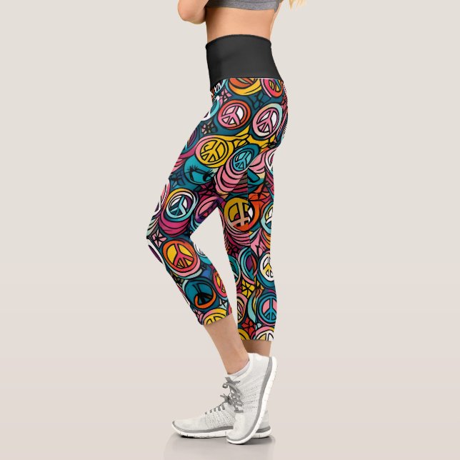 Leggings Capri Patrón de signos de paz (Izquierda)