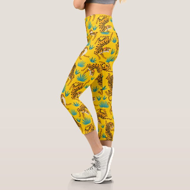 Leggings Capri Patrón de tigre asiático dorado (Izquierda)
