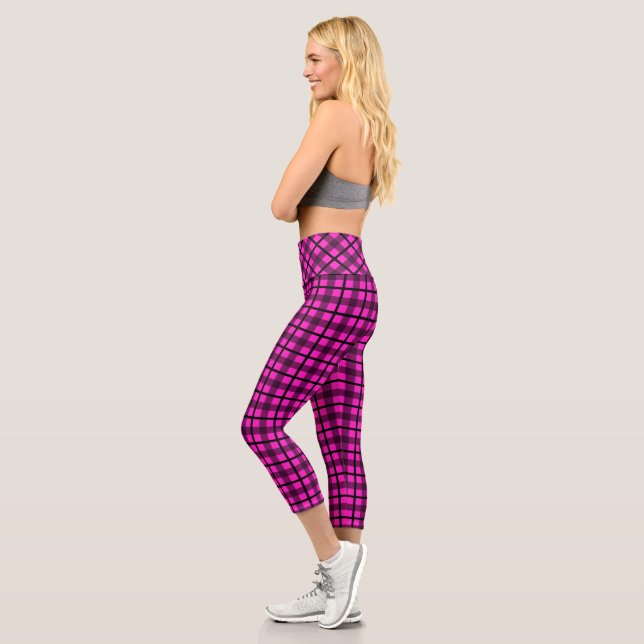 Leggings Capri Patrón de trenzado de Gótico negro rosado caliente (Izquierda)
