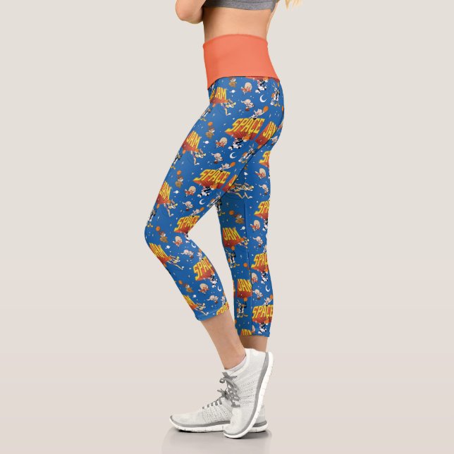 Leggings Capri Patrón Espacio Exterior SPACE JAM™ TUNE SQUAD™ (Izquierda)