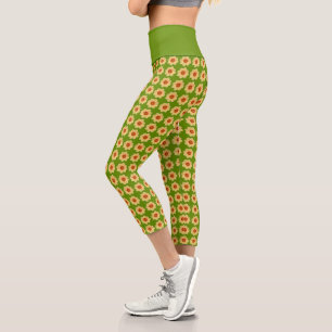 Leggings Capri Patrón floral de Dahlia amarillo en verde