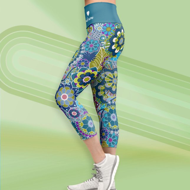 Leggings Capri Patrón floral retro funky con nombre - azul verde  (Custom Leggings)