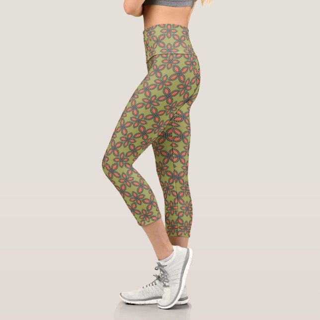 Leggings Capri Patrón floral retro verde y Naranja abstracto (Izquierda)