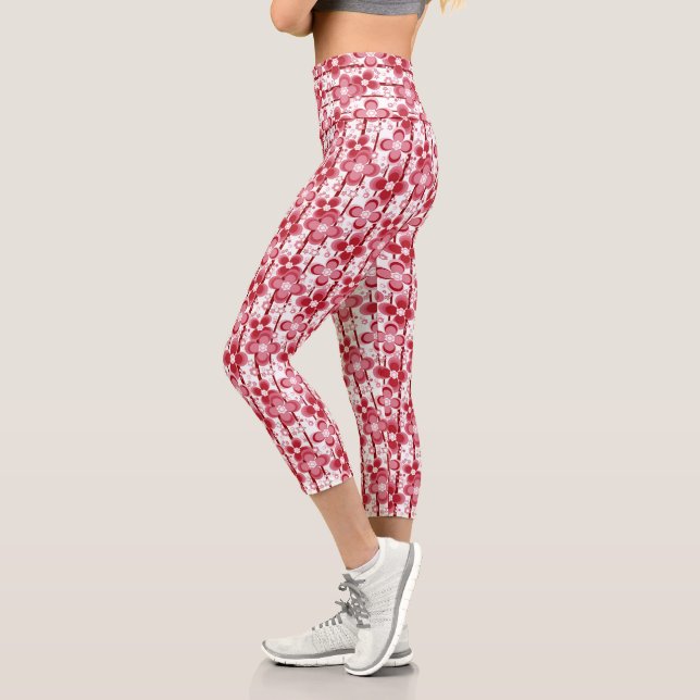 Leggings Capri Patrón floral rojo y blanco (Izquierda)