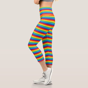 Leggings Capri Patrón LGBTQ de franjas arcoiris