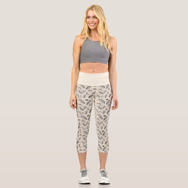 Leggings Capri Patrón Místico Celestial de Luna y Estrellas (Anverso)