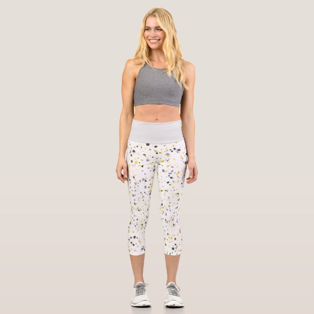 Leggings Capri Patrón moderno geométrico amarillo gris Terrazzo (Anverso)