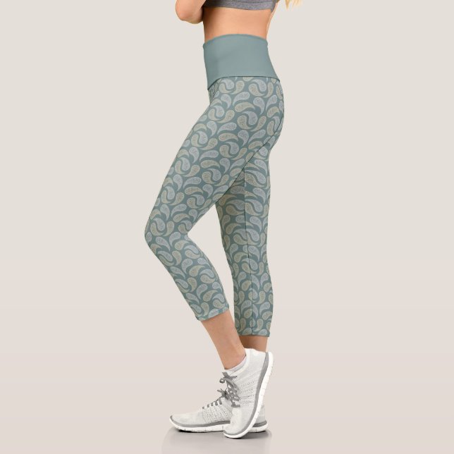 Leggings Capri Patrón Paisley de crema verde azulada Capris de al (Izquierda)