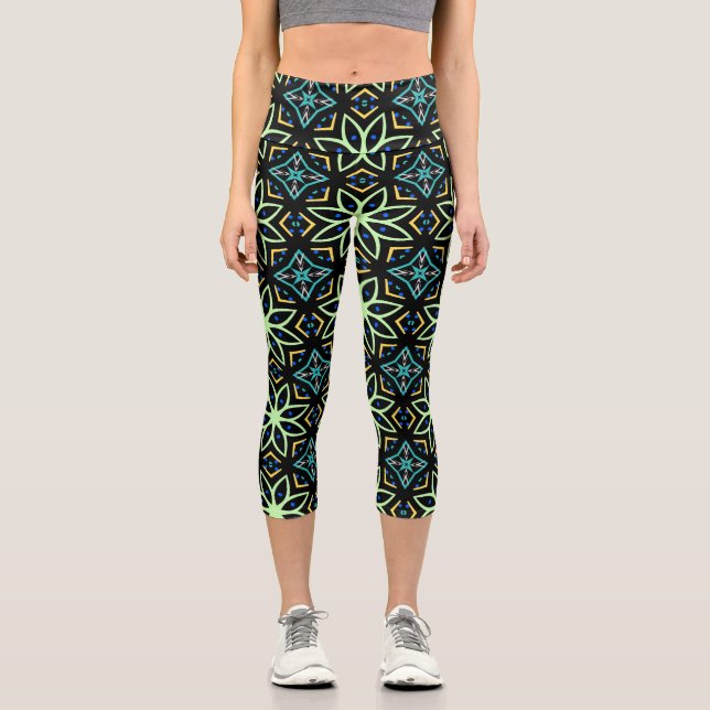 Leggings Capri Patrón simétrico floral sin soldadura (Anverso)