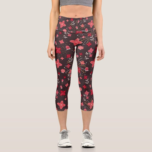 Leggings Capri Piernas Capris en negro con flores rosas (Anverso)