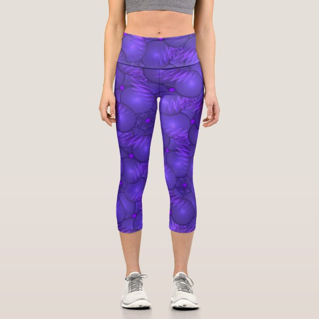 Leggings Capri Planetas púrpura, patrón fractal moderno (Anverso)