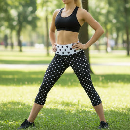 Leggings Capri Polka blanco y negro de pequeño punto de alto cont