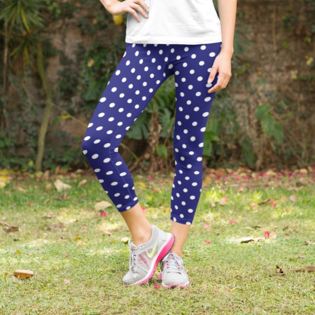 Leggings Capri Punto de polka azul de la marina (Subido por el creador)