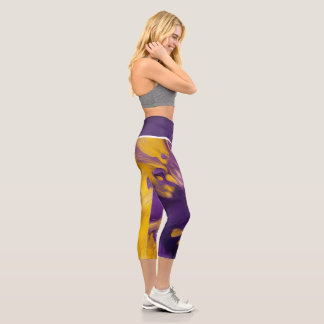 Leggings Capri Purple and Gold Abstract