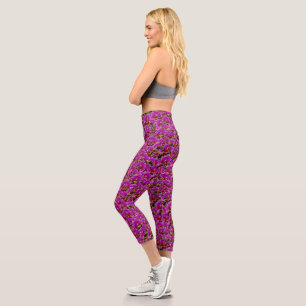 Leggings Capri Racimos Radiantes: La Sinfonía de la Orquídea Mage