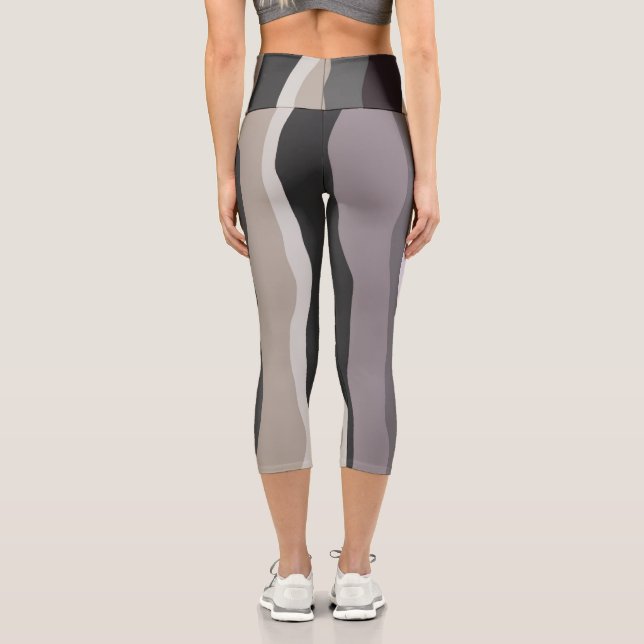 Leggings Capri Rayas onduladas moradas y grises (Reverso )