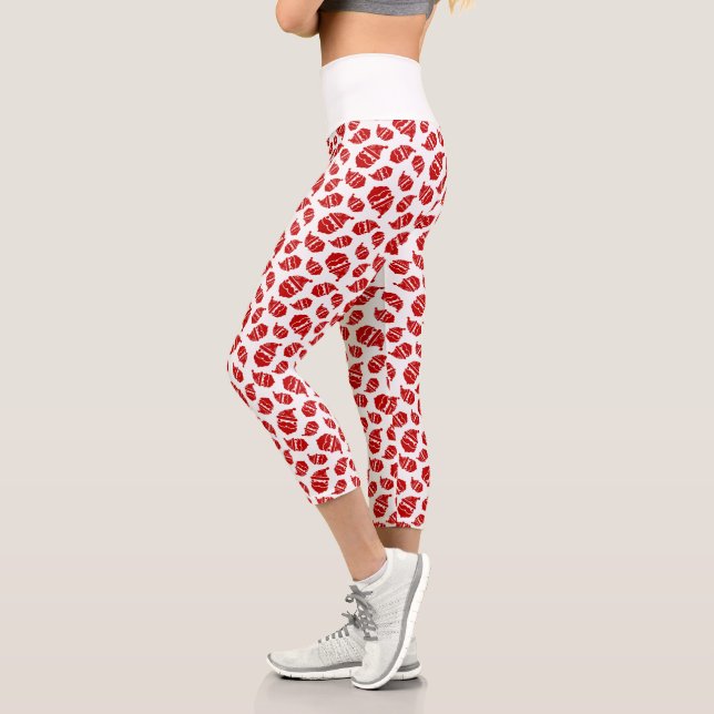 Leggings Capri Red Santa Head on White Background Pattern (Izquierda)