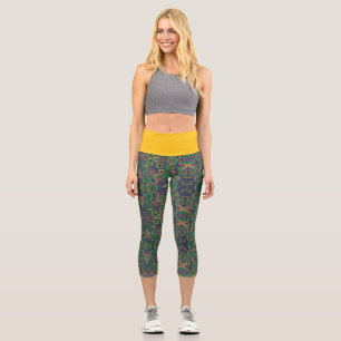 Leggings Capri Remolinos abstractos de Mardi Gras púrpura amarill