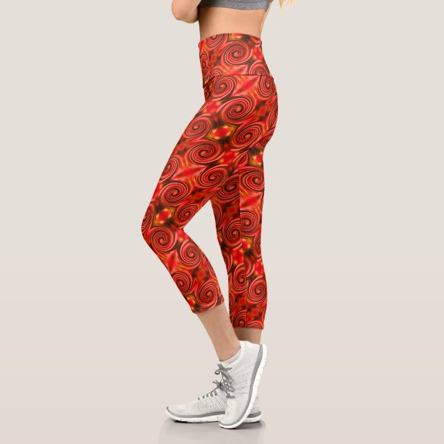 Leggings Capri Resumen Diseño de Swirls Red Yellow (Izquierda)