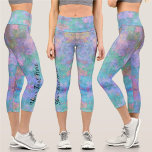 Leggings Capri Resumen Muelle Wall 0463<br><div class="desc">Pintura "Muelle Los Peines Pelican 0463" Diseño de la Colección creada a partir de mi pintura "Muelle Los Peines Pelican 0463" que capturaba a un pelicano en un bote que parecía haber reclamado como suyo. Muelle Los Peines en Puerto Vallarta,  México. Productos coincidentes disponibles en esta colección.</div>