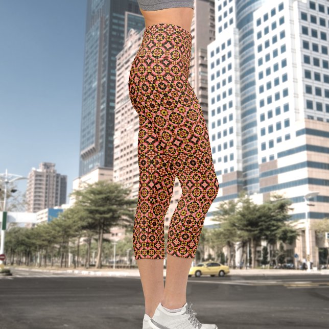 Leggings Capri Resumen Patrón de mosaico alto capris captado (Subido por el creador)