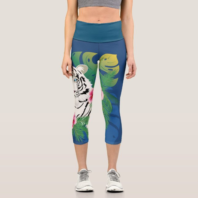 Leggings Capri Retrato de tigre blanco con hojas tropicales (Anverso)