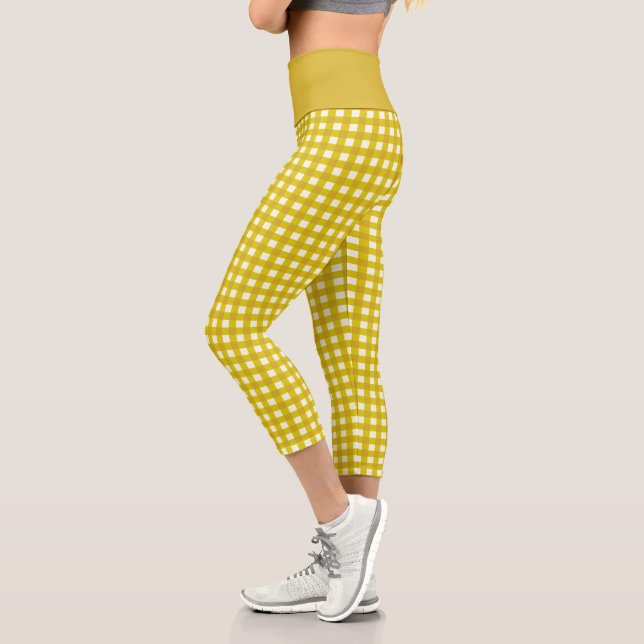 Leggings Capri Retro Gingham Plaid en amarillo mostaza  (Izquierda)