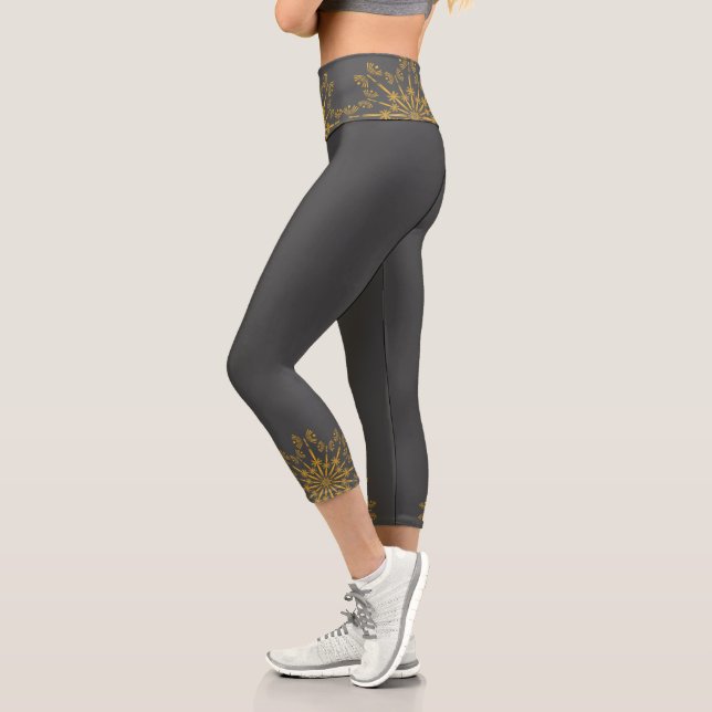 Leggings Capri Retro Mandala Dusk High Waisted Capris (Izquierda)