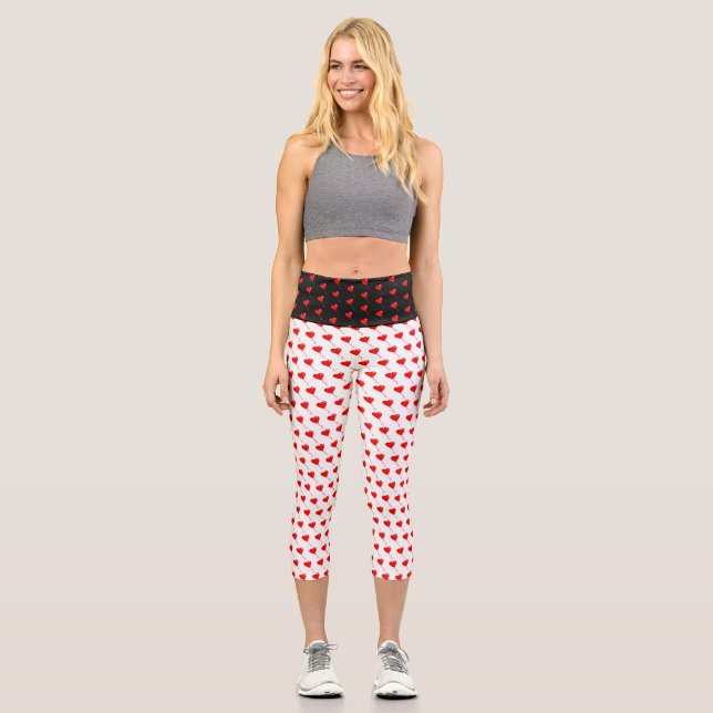 Leggings Capri Rojo Corazón Girly Moda divertida Patrón de globo  (Anverso)
