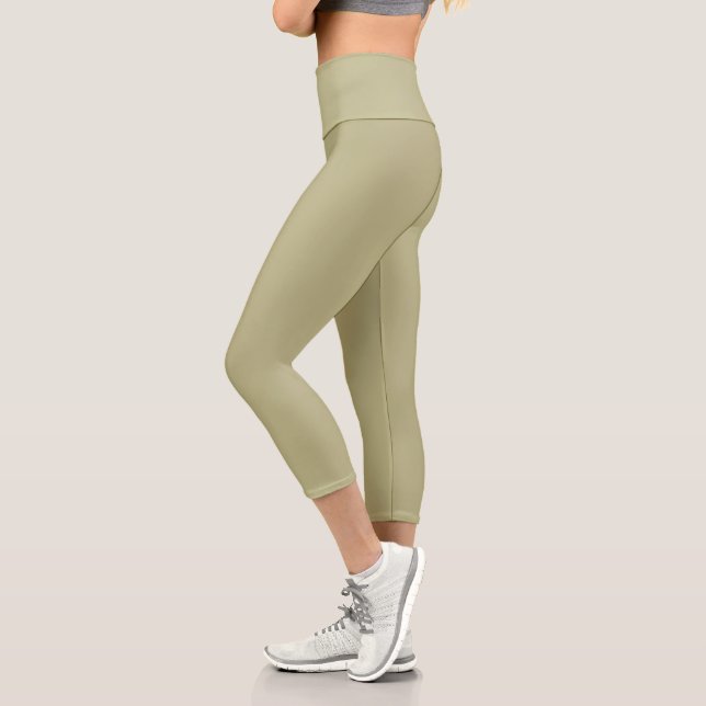 Leggings Capri Sage Green Color sólido | Clásica | Elegante (Izquierda)