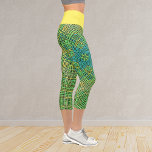 Leggings Capri Tejidos Mandala Amarillo verde y azul<br><div class="desc">Esta manala funky tiene un estilo verde,  amarillo y azul en un estilo de tejido de cesta. Imágenes psicodélicas para el hippie moderno o para cualquiera que ame los colores vivos.</div>