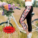 Leggings Capri Tipografía: franjas verticales<br><div class="desc">Estas leyendas presentan una nube roja bordeada y negra de tipografía multilingüe de palabras "Gracias" a lo largo de cada pierna sobre un fondo blanco.</div>